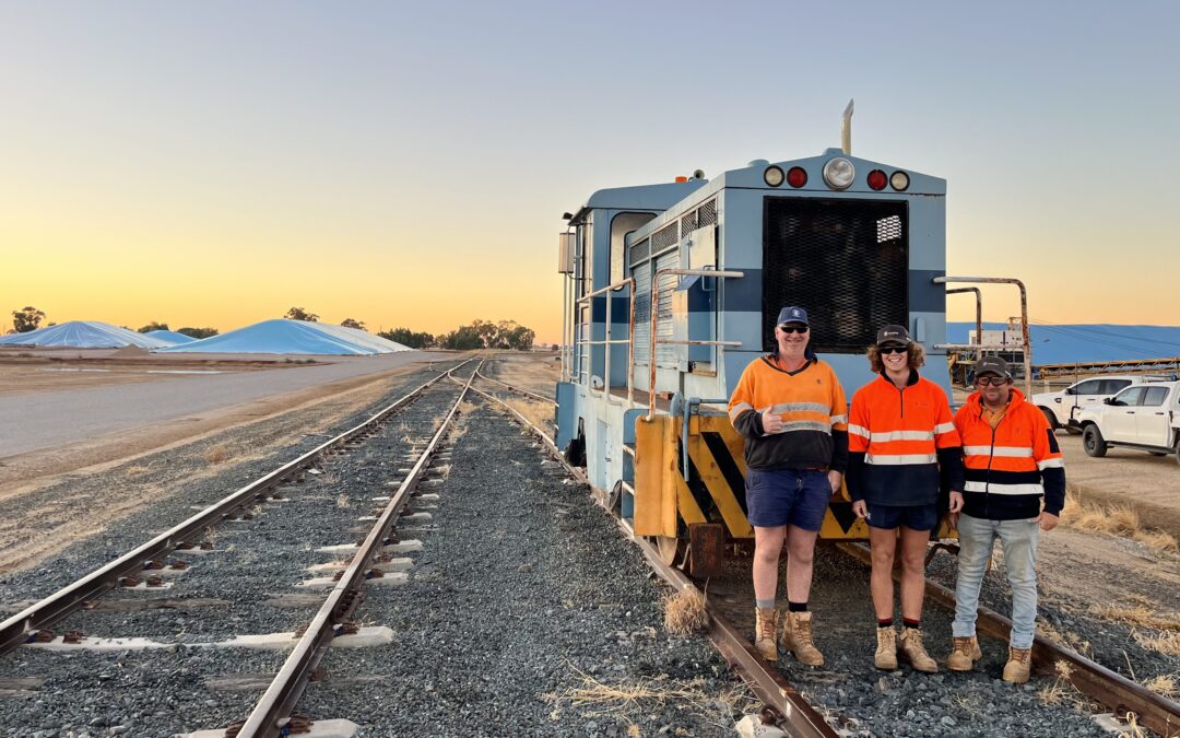 Full steam ahead! GrainCorp donates unique rail tractor to Steamrail Victoria